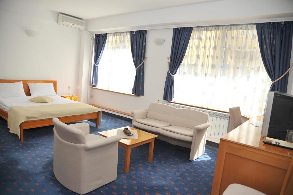 Hotel Residence Inn Üsküp Dış mekan fotoğraf