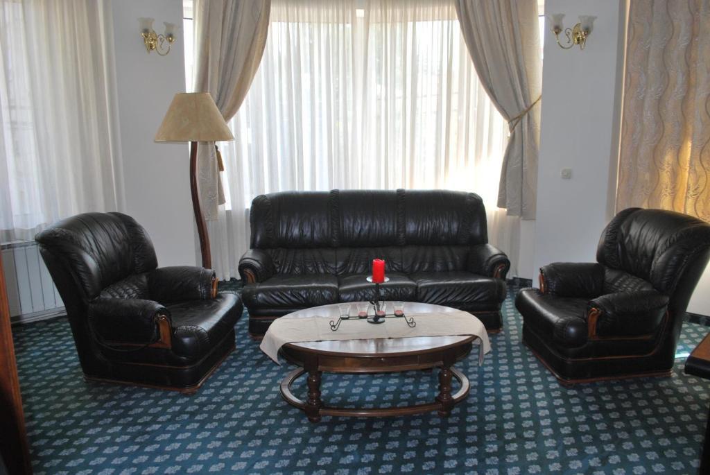 Hotel Residence Inn Üsküp Oda fotoğraf