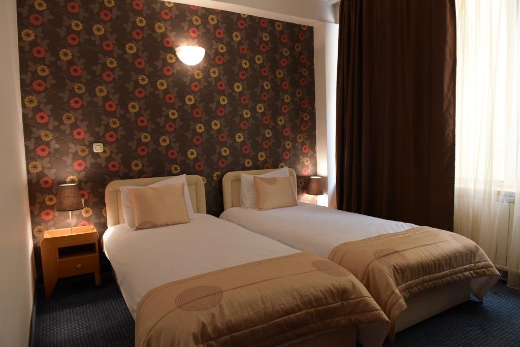 Hotel Residence Inn Üsküp Dış mekan fotoğraf