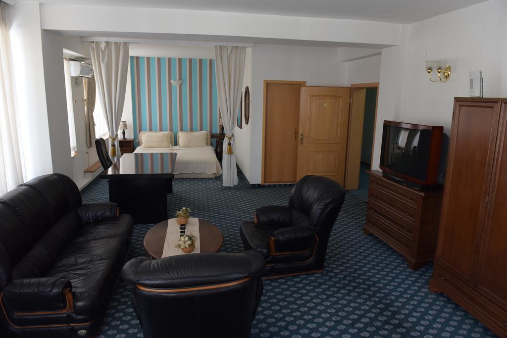 Hotel Residence Inn Üsküp Dış mekan fotoğraf