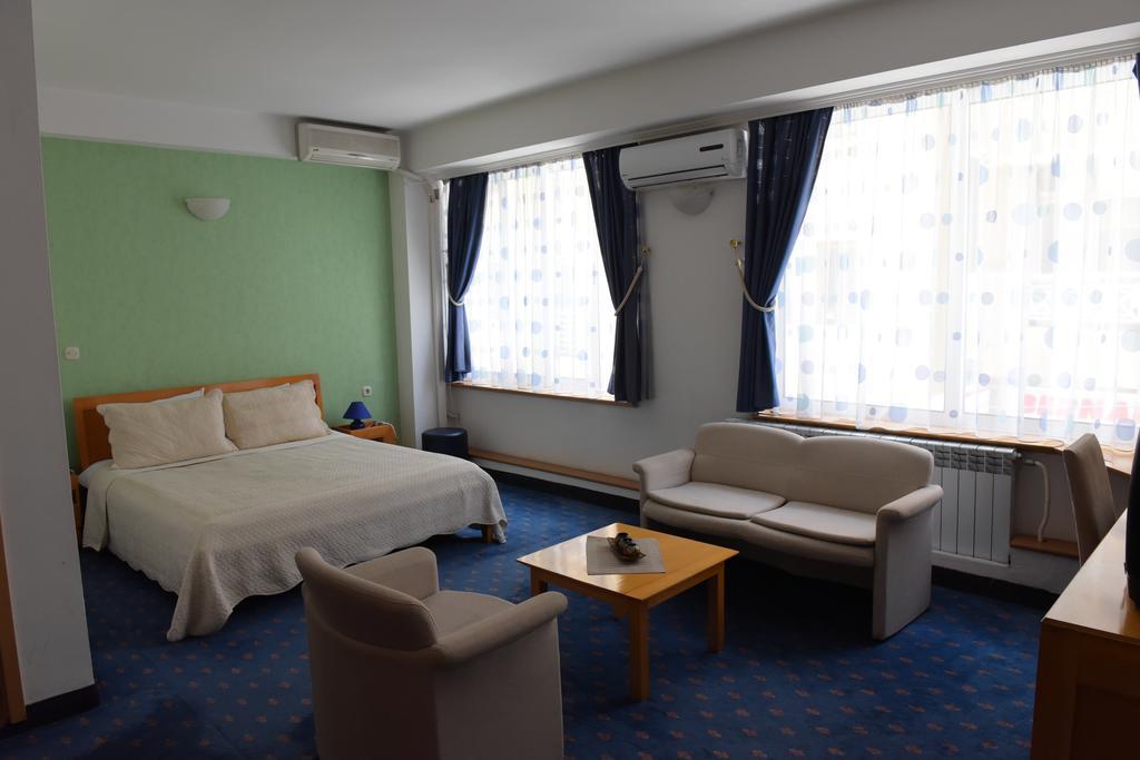 Hotel Residence Inn Üsküp Dış mekan fotoğraf